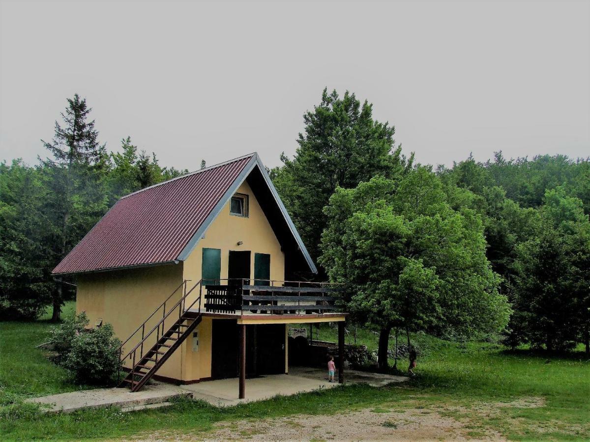 Matanovi Dvori Villa Брибир Екстериор снимка